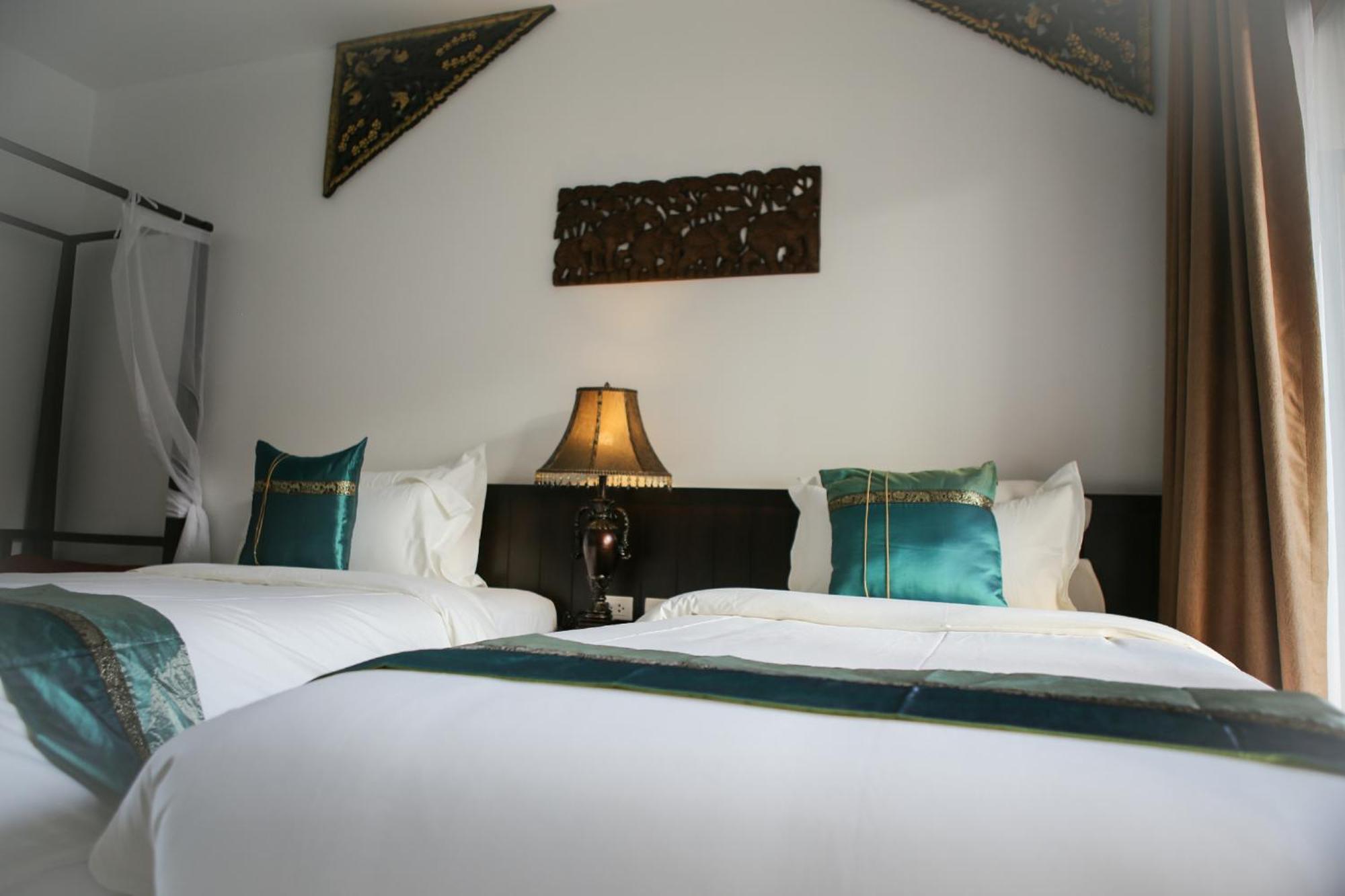 Blue Bay Resort - Access To Pool And Beach-Phuket & Krabi Яо-Яй Экстерьер фото A bedroom at the hotel
