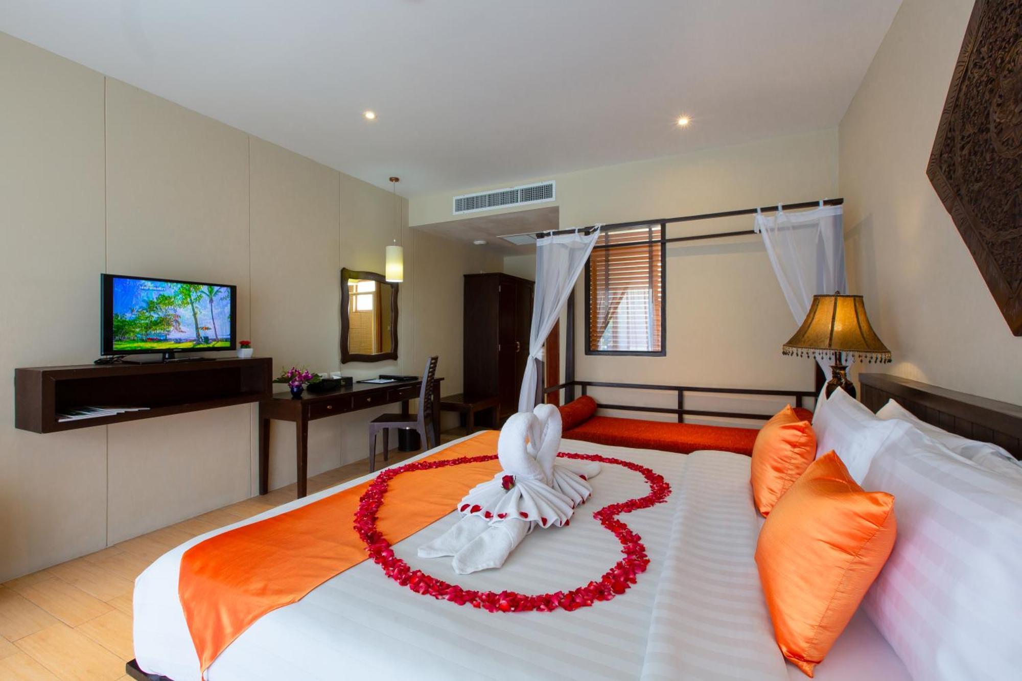 Blue Bay Resort - Access To Pool And Beach-Phuket & Krabi Яо-Яй Экстерьер фото Deluxe Room